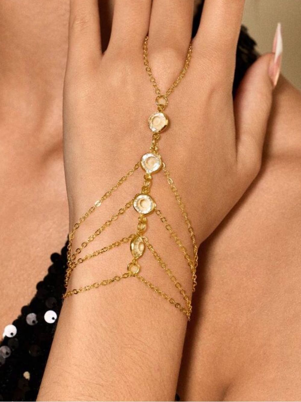 Crystal hand chain S1506